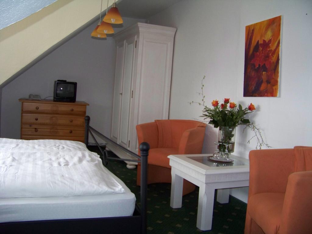 Seeresidenz Gesundbrunn Otel Plau am See Oda fotoğraf